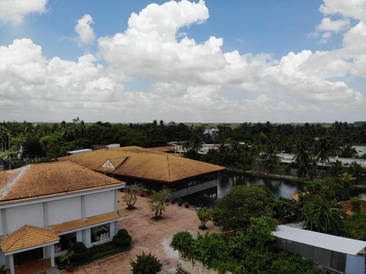 Ngoc Thu Hotel Soc Trang Exterior foto